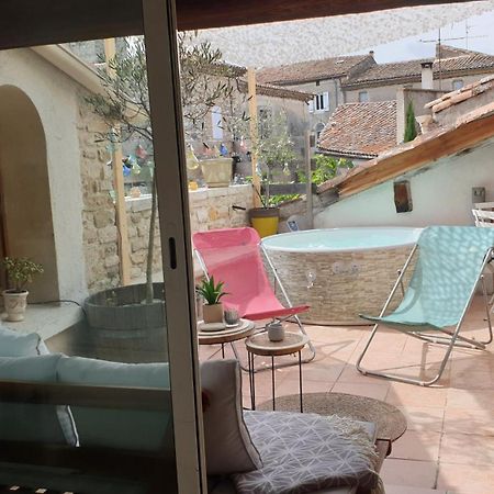 Maison Avec Jacuzzi Et Terrasse Sur Les Toits Brignon المظهر الخارجي الصورة