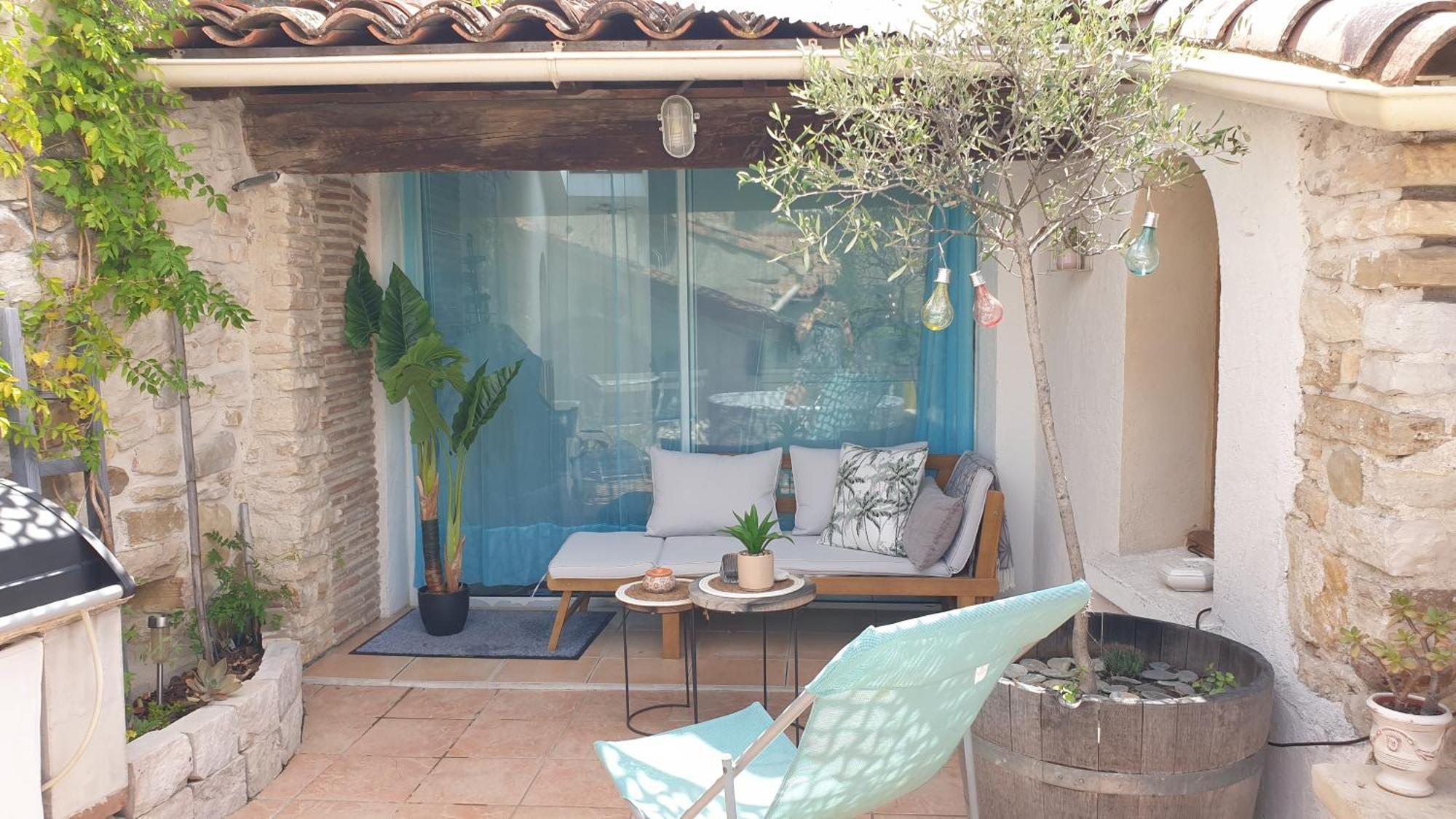Maison Avec Jacuzzi Et Terrasse Sur Les Toits Brignon المظهر الخارجي الصورة